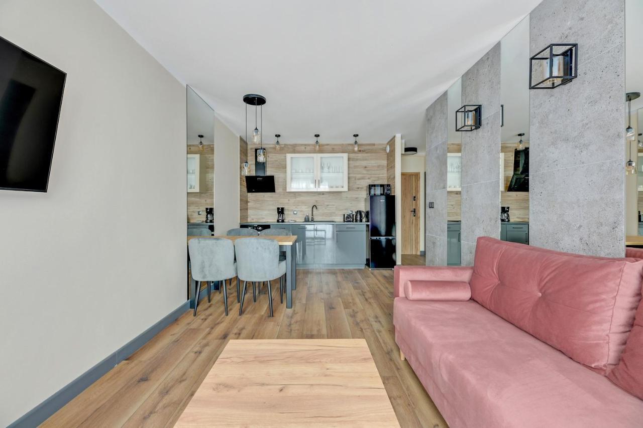 גדנסק Angielska Grobla 5 Apartments Deluxe Old Town מראה חיצוני תמונה